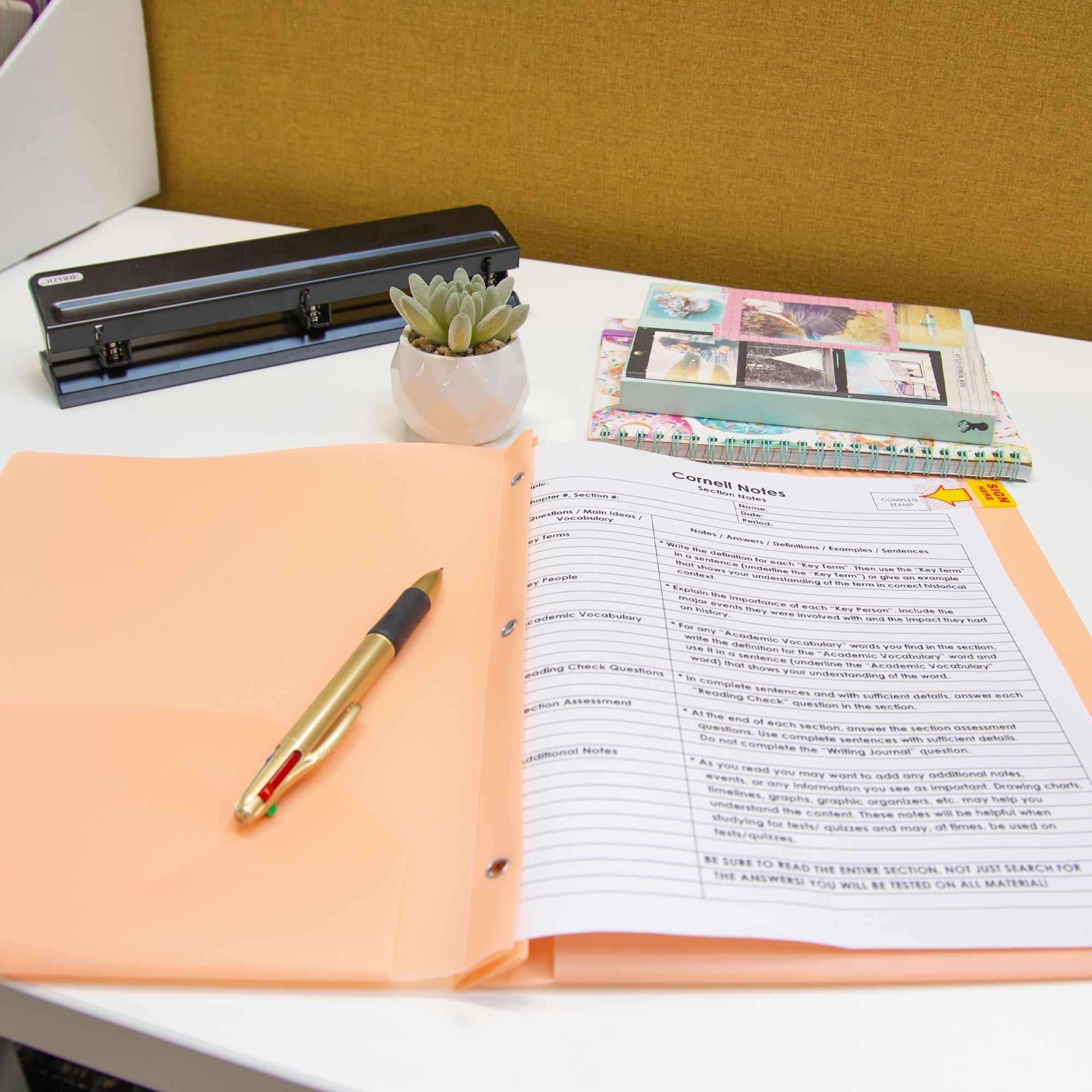 BAZIC 2 Pockets Poly Folder Portfolio, 3 Prong Fastener Clip, Pastel Color, 48-Pack